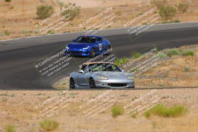 media/Jun-01-2025-CalClub SCCA (Sun) [[eae223c5dd]]/Group 1/Track Event 5/